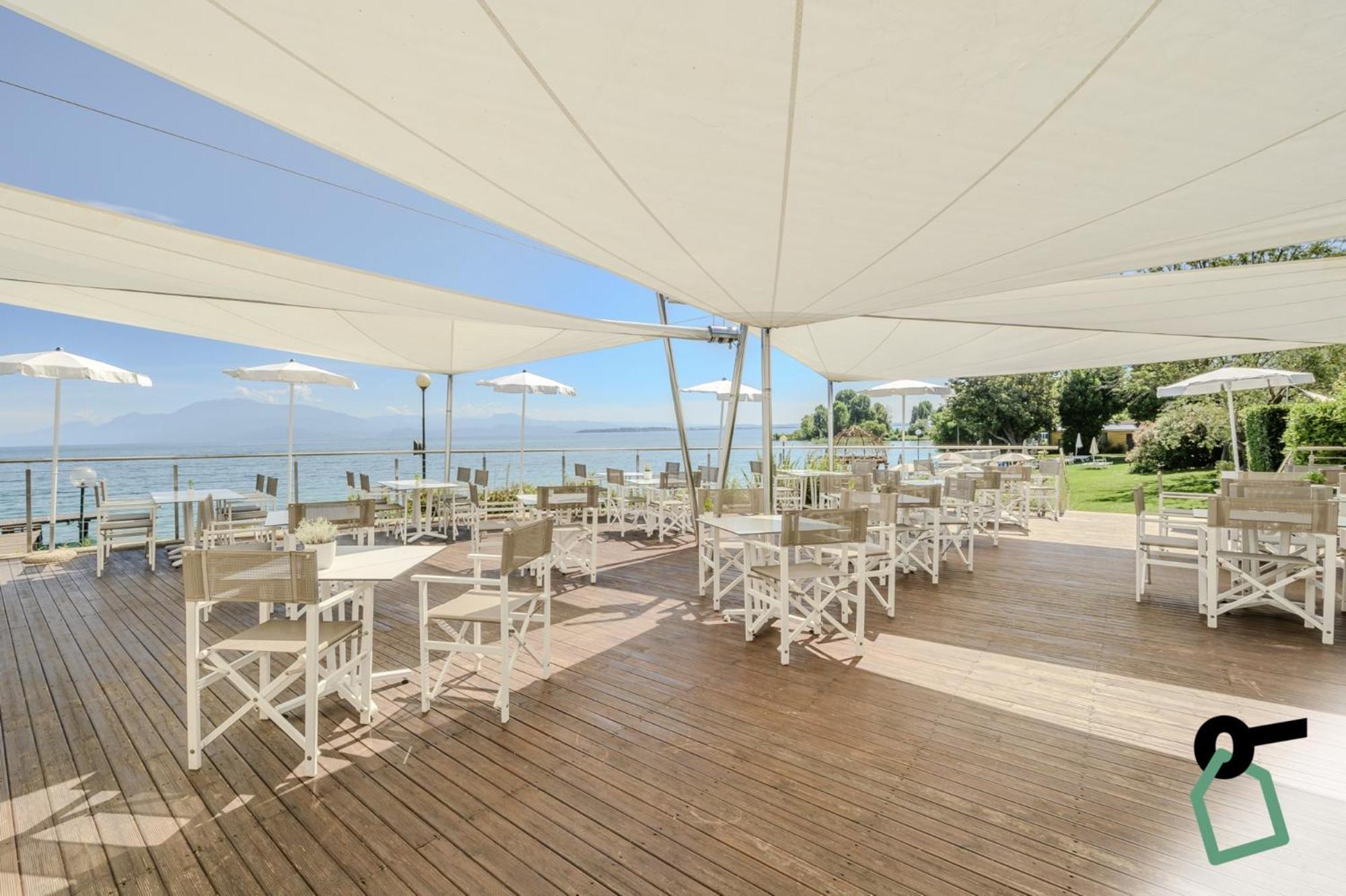 Hotiday Apartment Collection - Desenzano Desenzano del Garda Exterior foto